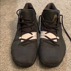 Kyrie nike shoes